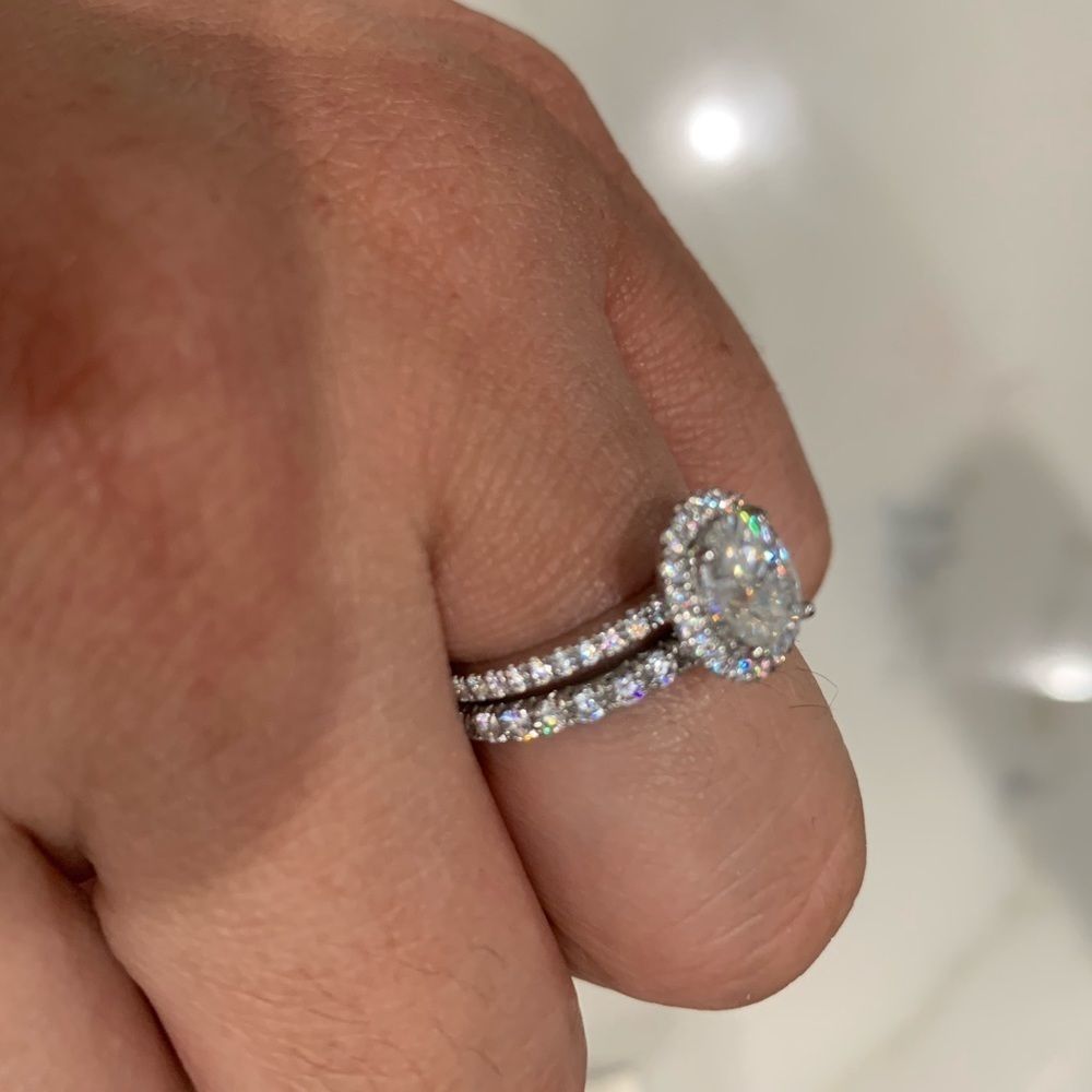 ♦️Rare oval halo moissanite diamond bridal ring♦️ - Picture 6 of 16
